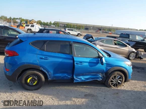 2018 Hyundai Tucson SE с VIN KM8J23A42JU691040, выставлен на аукционе IAAI как лот 43226650 с пробегом 70 119 миль миль и . История ставок и продаж доступна на DreamBid. Изображение 14.