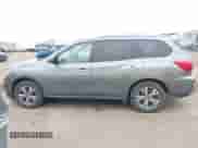 2019 Nissan Pathfinder SL with VIN 5N1DR2MN9KC641914, listed as a IAAI auction lot 40698840 with 173,515 mi miles and . Bid and sale history available at DreamBid. Image 14.