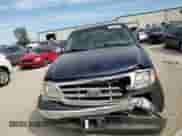 2002 Ford F-150 XLT z VIN 1FTRW07L82KC24632, wystawiony jako Copart lot #70299785 z przebiegiem 139 951 mil mil oraz Szkoda całkowita • Salvage title. Historia ofert i sprzedaży dostępna na DreamBid. Obrazek 14.