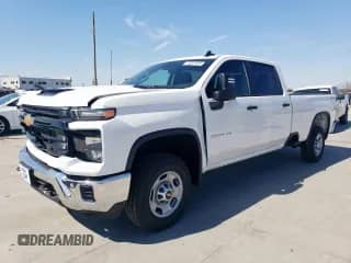 2025 Chevrolet Silverado 2500HD with VIN 1GC1KLE71SF147708, listed as a Copart auction lot 46921905 with 1,443 mi miles and Clean title. Bid and sale history available at DreamBid. Image 1.