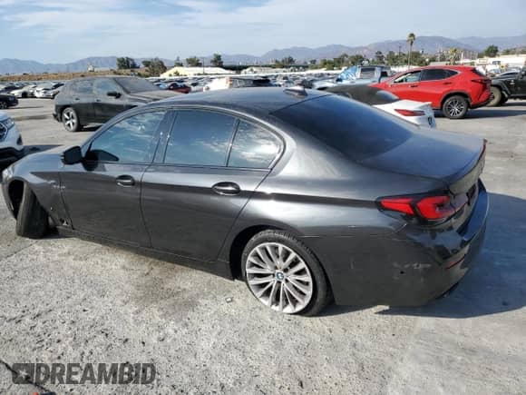 2021 BMW 5 Series 530i с VIN WBA53BH06MCF47047, выставлен на аукционе Copart как лот 70920935 с пробегом 104 172 миль миль и Списание • Salvage title. История ставок и продаж доступна на DreamBid. Изображение 2.