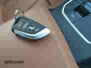 2023 BMW 3 Series M340i xDrive z VIN 3MW49FF08P8D12629, wystawiony jako IAAI lot #41274741 z przebiegiem Nie podano mil oraz . Historia ofert i sprzedaży dostępna na DreamBid. Obrazek 11.