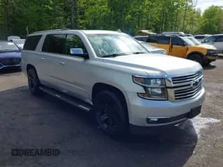 2018 Chevrolet Suburban Premier z VIN 1GNSKJKC8JR382279, wystawiony jako IAAI lot #42129937 z przebiegiem 107 799 mil mil oraz . Historia ofert i sprzedaży dostępna na DreamBid. Obrazek 1.