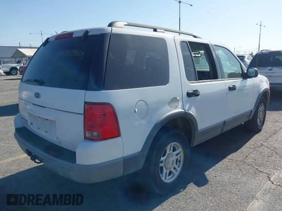 2003 Ford Explorer XLT with VIN 1FMZU63K73ZB17050, listed as a IAAI auction lot 42301408 with 55,825 mi miles and . Bid and sale history available at DreamBid. Image 4.