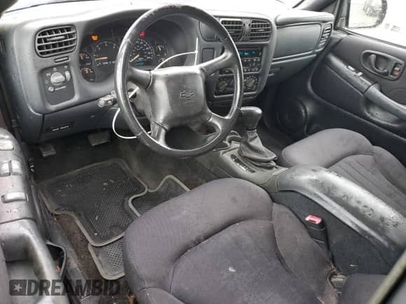 2004 Chevrolet Blazer LS с VIN 1GNCS18XX4K112191, выставлен на аукционе Copart как лот 57529365 с пробегом 154 930 миль миль и Чистый • Clean title. История ставок и продаж доступна на DreamBid. Изображение 8.