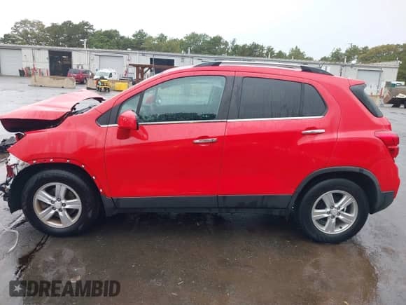 2017 Chevrolet Trax LT с VIN 3GNCJLSB2HL240022, выставлен на аукционе IAAI как лот 43392901 с пробегом 62 195 миль миль и . История ставок и продаж доступна на DreamBid. Изображение 15.
