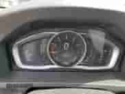 2018 Volvo S60 Inscription Platinum z VIN LYV402TM7JB156553, wystawiony jako Copart lot #53171715 z przebiegiem 67 688 mil mil oraz Szkoda całkowita • Salvage title. Historia ofert i sprzedaży dostępna na DreamBid. Obrazek 9.