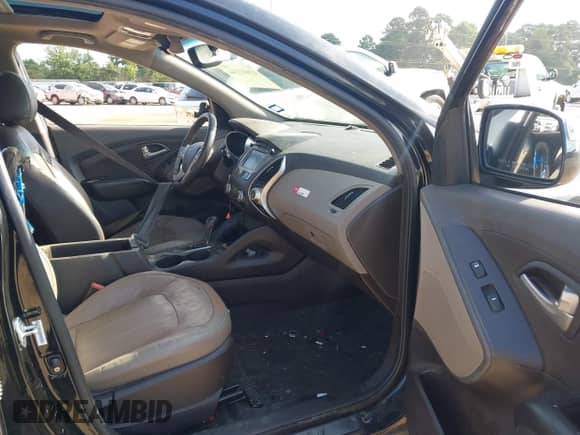 2013 Hyundai Tucson Limited с VIN KM8JU3AC3DU665732, выставлен на аукционе IAAI как лот 42687244 с пробегом 187 770 миль миль и . История ставок и продаж доступна на DreamBid. Изображение 5.