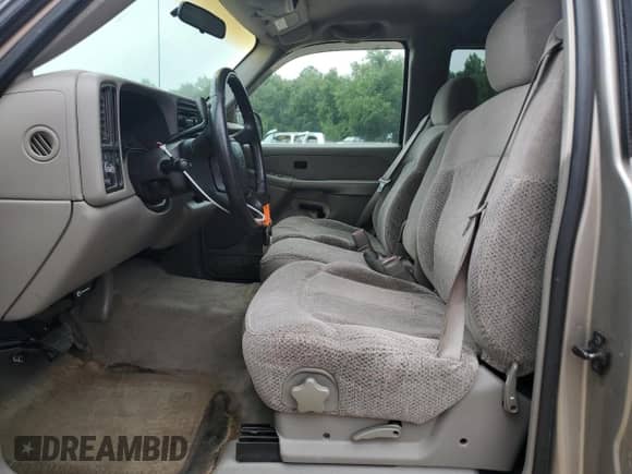 1999 Chevrolet Silverado 1500 LS z VIN 2GCEC19T0X1213660, wystawiony jako Copart lot #65204135 z przebiegiem 219 753 mil mil oraz Szkoda całkowita • Salvage title. Historia ofert i sprzedaży dostępna na DreamBid. Obrazek 7.