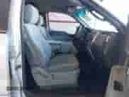 2013 Ford F-150 XL z VIN 1FTFW1CF4DKF20629, wystawiony jako IAAI lot #41857581 z przebiegiem 509 894 mil mil oraz . Historia ofert i sprzedaży dostępna na DreamBid. Obrazek 5.