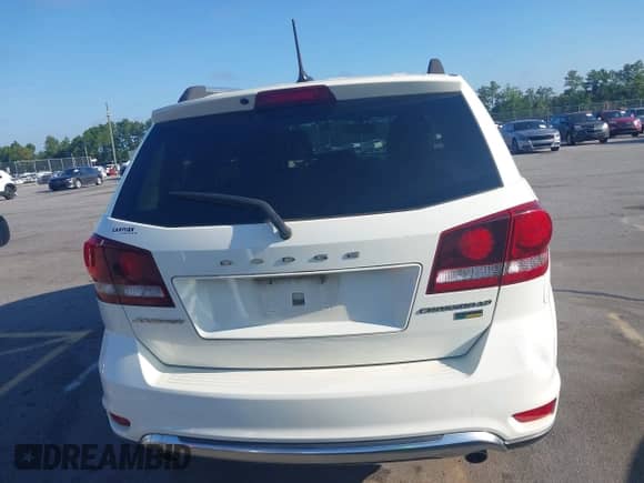 2017 Dodge Journey Crossroad Plus с VIN 3C4PDCGG9HT572237, выставлен на аукционе IAAI как лот 42825833 с пробегом 125 693 миль миль и . История ставок и продаж доступна на DreamBid. Изображение 17.