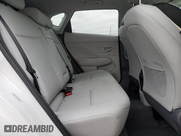 2024 Hyundai Kona Limited с VIN KM8HECA33RU132086, выставлен на аукционе Copart как лот 69864425 с пробегом 10 832 миль миль и Списание • Salvage title. История ставок и продаж доступна на DreamBid. Изображение 11.