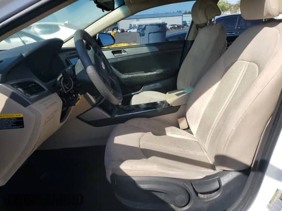 2016 Hyundai Sonata SE с VIN 5NPE24AF9GH423263, выставлен на аукционе Copart как лот 84968805 с пробегом 103 893 миль миль и Списание • Salvage title. История ставок и продаж доступна на DreamBid. Изображение 7.