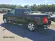 2008 Chevrolet Silverado 1500 2LT z VIN 2GCEK133881327998, wystawiony jako Copart lot #69313485 z przebiegiem 104 208 mil mil oraz Szkoda całkowita • Salvage title. Historia ofert i sprzedaży dostępna na DreamBid. Obrazek 2.