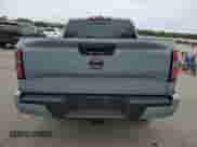 2023 Nissan Frontier Pro-4X z VIN 1N6ED1EKXPN648692, wystawiony jako Copart lot #62197105 z przebiegiem 42 137 mil mil oraz Szkoda całkowita • Salvage title. Historia ofert i sprzedaży dostępna na DreamBid. Obrazek 6.