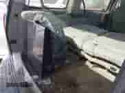 2002 Chevrolet Venture Plus 1SB z VIN 1GNDX03E02D234114, wystawiony jako IAAI lot #42864583 z przebiegiem 148 232 mil mil oraz . Historia ofert i sprzedaży dostępna na DreamBid. Obrazek 12.