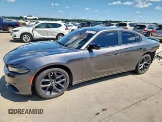 2021 Dodge Charger SXT с VIN 2C3CDXBG8MH612800, выставлен на аукционе Copart как лот 68755145 с пробегом 43 835 миль миль и Чистый • Clean title. История ставок и продаж доступна на DreamBid. Изображение 1.