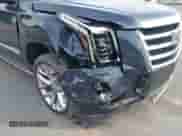 2017 Cadillac Escalade ESV Premium Luxury с VIN 1GYS4JKJ4HR247094, выставлен на аукционе IAAI как лот 42475908 с пробегом 116 610 миль миль и . История ставок и продаж доступна на DreamBid. Изображение 6.