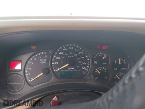 2002 Chevrolet Silverado 1500 LS с VIN 2GCEC19T221397282, выставлен на аукционе IAAI как лот 42604350 с пробегом 200 155 миль миль и . История ставок и продаж доступна на DreamBid. Изображение 7.