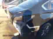 2015 Nissan Altima S z VIN 1N4AL3APXFC584168, wystawiony jako IAAI lot #41209058 z przebiegiem 115 267 mil mil oraz . Historia ofert i sprzedaży dostępna na DreamBid. Obrazek 18.