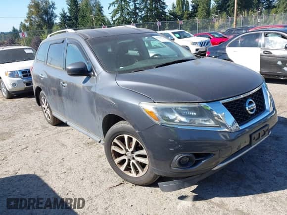 2013 Nissan Pathfinder S with VIN 5N1AR2MM4DC643793, listed as a IAAI auction lot 43284725 with 160,646 mi miles and . Bid and sale history available at DreamBid. Image 1.