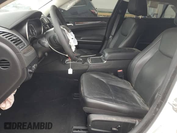 2023 Chrysler 300 Touring L with VIN 2C3CCASG1PH593060, listed as a Copart auction lot 58592375 with 12,930 mi miles and Salvage title. Bid and sale history available at DreamBid. Image 7.