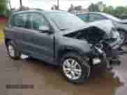 2016 Volkswagen Tiguan SEL с VIN WVGBV7AX9GW550315, выставлен на аукционе IAAI как лот 43004861 с пробегом 136 643 миль миль и . История ставок и продаж доступна на DreamBid. Изображение 1.