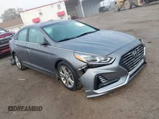 2018 Hyundai Sonata SEL with VIN 5NPE34AF9JH673560, listed as a IAAI auction lot 41106402 with 97,854 mi miles and . Bid and sale history available at DreamBid. Image 1.