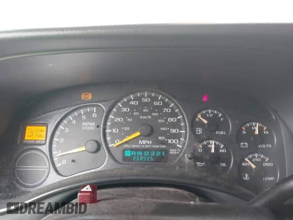 2000 Chevrolet Tahoe LS with VIN 1GNEK13T3YJ116379, listed as a IAAI auction lot 42728207 with 258,525 mi miles and . Bid and sale history available at DreamBid. Image 7.