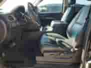 2009 Chevrolet Tahoe z VIN 1GNFK13529R104880, wystawiony jako Copart lot #86509815 z przebiegiem 131 187 mil mil oraz Szkoda całkowita • Salvage title. Historia ofert i sprzedaży dostępna na DreamBid. Obrazek 7.