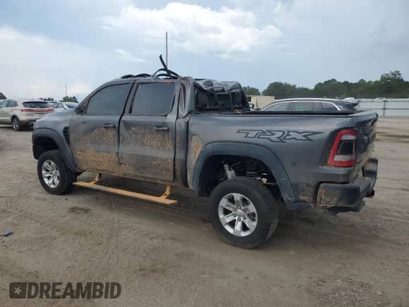 2022 Ram 1500 TRX с VIN 1C6SRFU96NN103743, выставлен на аукционе Copart как лот 66713395 с пробегом 55 561 миль миль и Списание • Salvage title. История ставок и продаж доступна на DreamBid. Изображение 2.