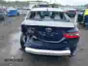 2021 Toyota Camry SE Nightshade z VIN 4T1G11AK8MU585082, wystawiony jako IAAI lot #43245347 z przebiegiem 88 301 mil mil oraz . Historia ofert i sprzedaży dostępna na DreamBid. Obrazek 17.