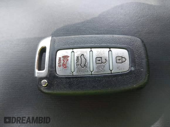 2012 Hyundai Genesis 3.8L с VIN KMHGC4DD3CU206674, выставлен на аукционе IAAI как лот 42640186 с пробегом 104 088 миль миль и . История ставок и продаж доступна на DreamBid. Изображение 11.