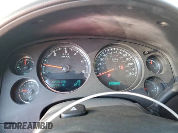 2011 Chevrolet Tahoe LTZ with VIN 1GNSKCE08BR225673, listed as a Copart auction lot 82283985 with 108,396 mi miles and Salvage title. Bid and sale history available at DreamBid. Image 9.