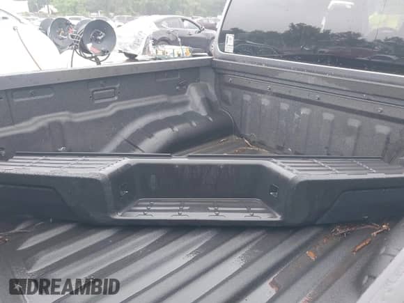 2022 Nissan Frontier S z VIN 1N6ED1EK4NN690661, wystawiony jako IAAI lot #42497086 z przebiegiem 27 414 mil mil oraz . Historia ofert i sprzedaży dostępna na DreamBid. Obrazek 12.