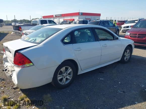 2012 Chevrolet Impala LS Fleet z VIN 2G1WF5E30C1244290, wystawiony jako IAAI lot #43191983 z przebiegiem 161 029 mil mil oraz . Historia ofert i sprzedaży dostępna na DreamBid. Obrazek 4.