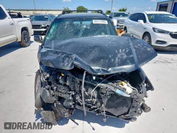 2005 Subaru Forester XS with VIN JF1SG65635H700694, listed as a Copart auction lot 69111195 with Not provided miles and Salvage title. Bid and sale history available at DreamBid. Image 5.