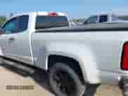 2016 Chevrolet Colorado 2WD WT z VIN 1GCHSBEA3G1277451, wystawiony jako IAAI lot #42976789 z przebiegiem 87 950 mil mil oraz . Historia ofert i sprzedaży dostępna na DreamBid. Obrazek 14.