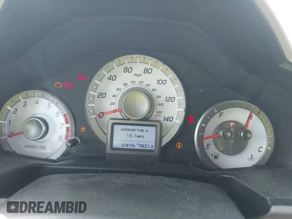 2012 Honda Pilot Touring with VIN 5FNYF4H93CB044933, listed as a IAAI auction lot 43249328 with 218,196 mi miles and . Bid and sale history available at DreamBid. Image 7.