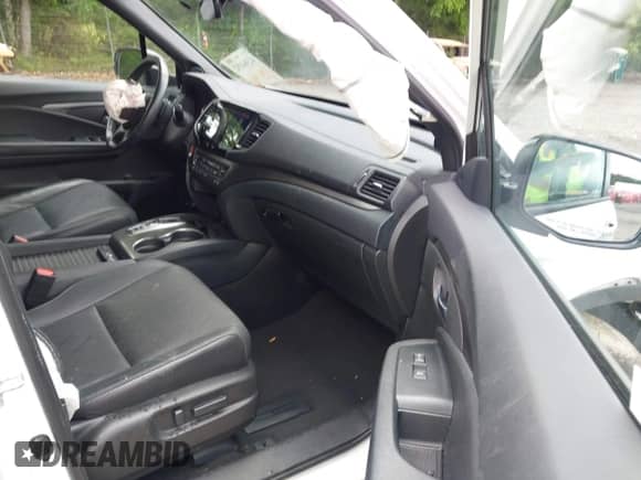 2021 Honda Passport EX-L с VIN 5FNYF7H58MB015881, выставлен на аукционе IAAI как лот 42364192 с пробегом 32 200 миль миль и . История ставок и продаж доступна на DreamBid. Изображение 5.