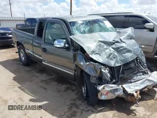2002 GMC Sierra 1500 SLE with VIN 2GTEC19T021147216, listed as a IAAI auction lot 42580433 with Not provided miles and . Bid and sale history available at DreamBid. Image 1.