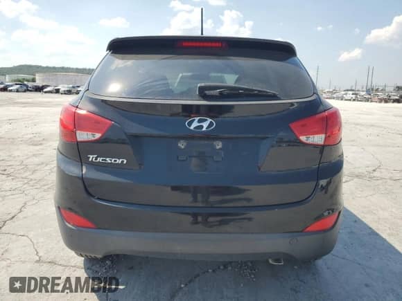 2015 Hyundai Tucson GLS z VIN KM8JTCAF1FU019380, wystawiony jako Copart lot #81074565 z przebiegiem 132 981 mil mil oraz Czysty tytuł • Clean title. Historia ofert i sprzedaży dostępna na DreamBid. Obrazek 6.