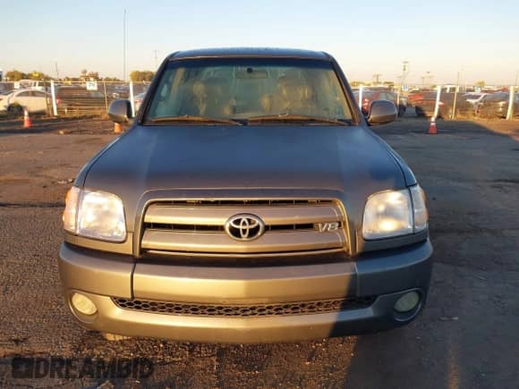 2004 Toyota Tundra Limited с VIN 5TBDT48114S438633, выставлен на аукционе IAAI как лот 43485878 с пробегом 245 296 миль миль и . История ставок и продаж доступна на DreamBid. Изображение 12.