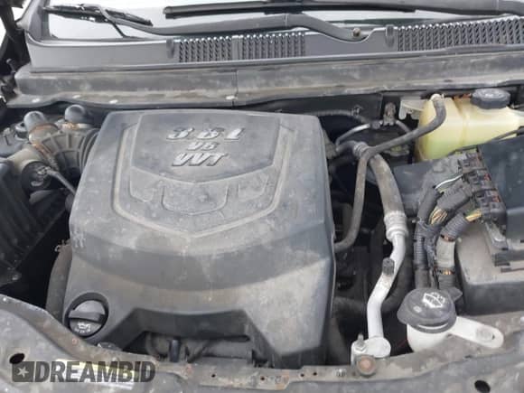 2008 Saturn VUE z VIN 3GSDL93738S523348, wystawiony jako IAAI lot #41068142 z przebiegiem Nie podano mil oraz . Historia ofert i sprzedaży dostępna na DreamBid. Obrazek 10.