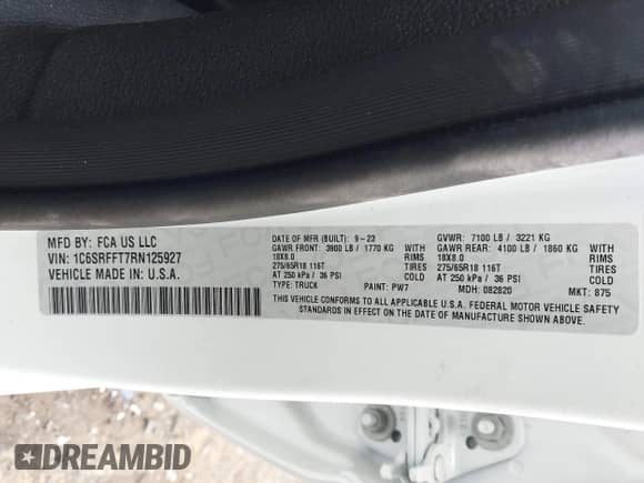 2024 Ram 1500 Big Horn z VIN 1C6SRFFT7RN125927, wystawiony jako IAAI lot #41519700 z przebiegiem 1 263 mil mil oraz . Historia ofert i sprzedaży dostępna na DreamBid. Obrazek 9.