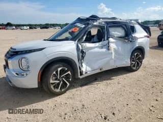 2024 Mitsubishi Outlander SEL с VIN JA4J3WA82RZ082433, выставлен на аукционе Copart как лот 62137465 с пробегом Не указан миль и Списание • Salvage title. История ставок и продаж доступна на DreamBid. Изображение 1.