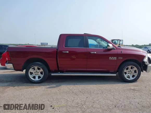2018 Ram 1500 Big Horn with VIN 1C6RR7LT6JS129661, listed as a IAAI auction lot 39942011 with 107,837 mi miles and . Bid and sale history available at DreamBid. Image 14.
