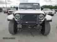 2021 Jeep Wrangler Unlimited Sahara Altitude z VIN 1C4HJXEG9MW825293, wystawiony jako Copart lot #65241665 z przebiegiem 70 861 mil mil oraz Szkoda całkowita • Salvage title. Historia ofert i sprzedaży dostępna na DreamBid. Obrazek 5.