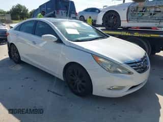 2012 Hyundai Sonata Limited с VIN 5NPEC4AB8CH337284, выставлен на аукционе IAAI как лот 43044914 с пробегом 115 359 миль миль и . История ставок и продаж доступна на DreamBid. Изображение 1.