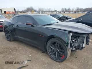 2023 Chevrolet Camaro 2LT с VIN 1G1FD1RX6P0133885, выставлен на аукционе IAAI как лот 41990345 с пробегом 50 583 миль миль и . История ставок и продаж доступна на DreamBid. Изображение 1.